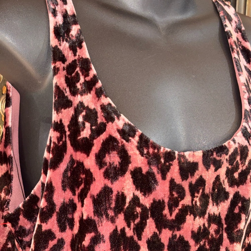 J.Crew "Always" tank top in a rose leopard print velvet fabric size 6 small med - Picture 3 of 10